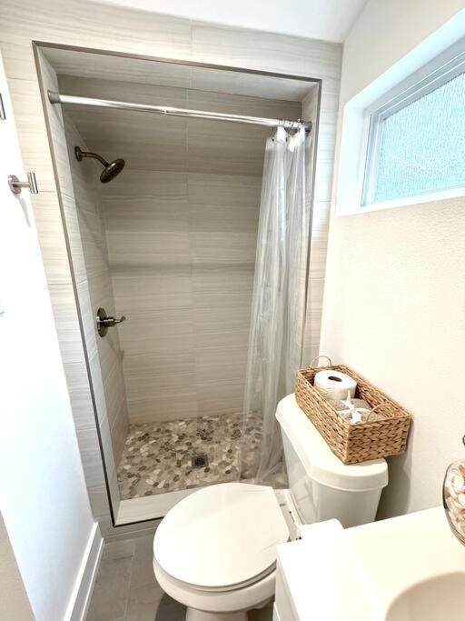 Downtown Dream- Relaxing Escape In Downtown Pensacola Villa Bagian luar foto
