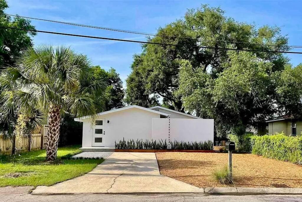 Downtown Dream- Relaxing Escape In Downtown Pensacola Villa Bagian luar foto